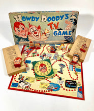 Load image into Gallery viewer, Vintage 1950's HOWDY DOODY TV Children's Board GAME, Milton Bradley