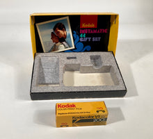 Load image into Gallery viewer, 1970&#39;s Kodak Instamatic 44 Gift Set Box, Featuring Original Roll of Film, No Camera 