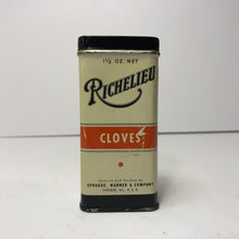Load image into Gallery viewer, Vintage Richelieu Clove Can